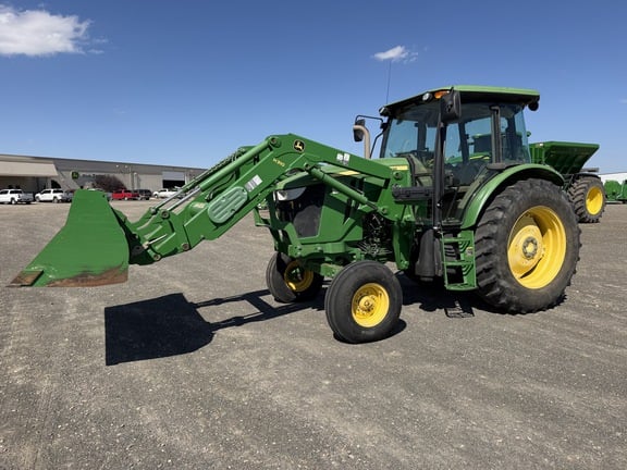 2014 John Deere 6115D Equipment Image0