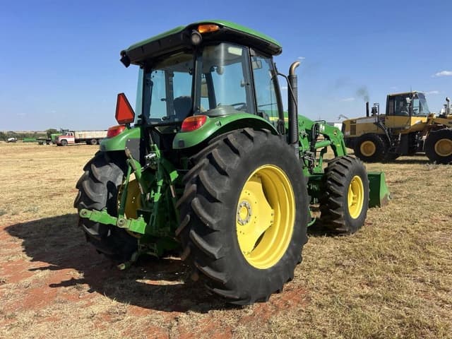 Image of John Deere 6115D equipment image 2