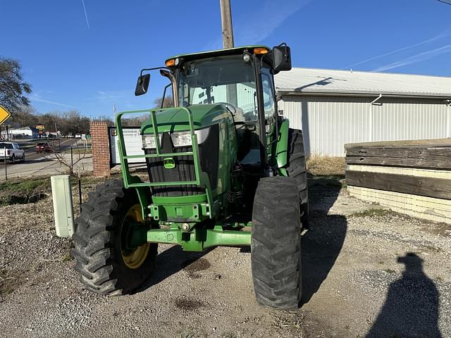 Image of John Deere 6115D equipment image 2