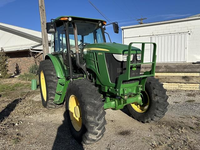 Image of John Deere 6115D equipment image 4