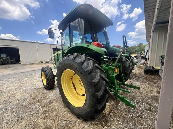 Image of John Deere 6115D equipment image 1