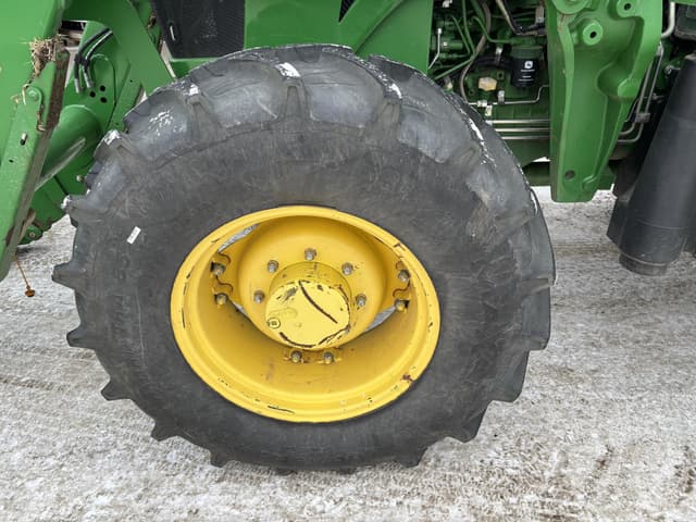 Image of John Deere 6115D equipment image 4