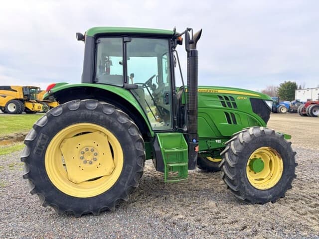 Image of John Deere 6115M equipment image 3