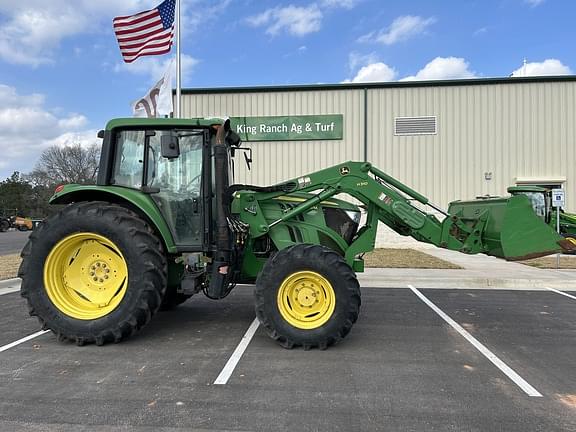 Image of John Deere 6115M equipment image 1