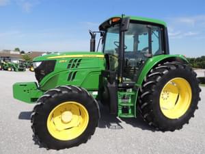 2014 John Deere 6115M Image