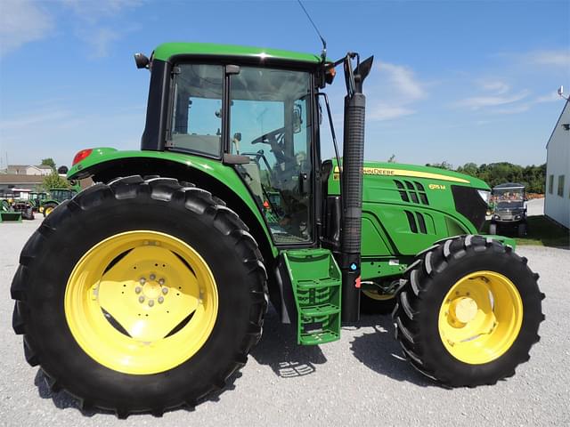 Image of John Deere 6115M equipment image 3