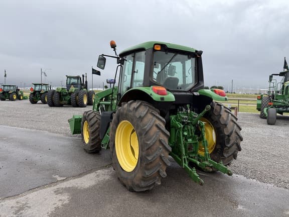 Image of John Deere 6115M equipment image 2