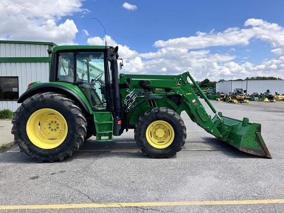 Image of John Deere 6115M equipment image 3