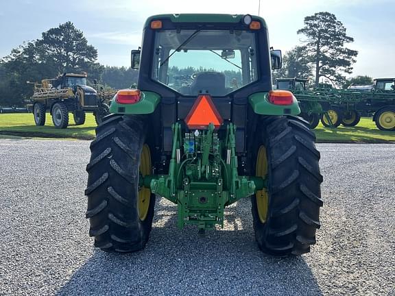 Image of John Deere 6115M equipment image 2