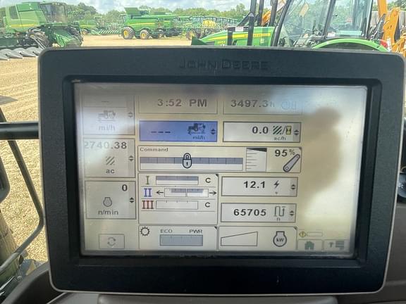 Image of John Deere 6115R equipment image 2