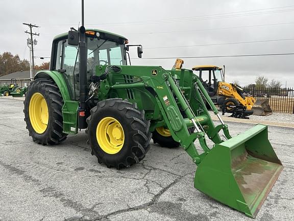 Image of John Deere 6125M equipment image 3