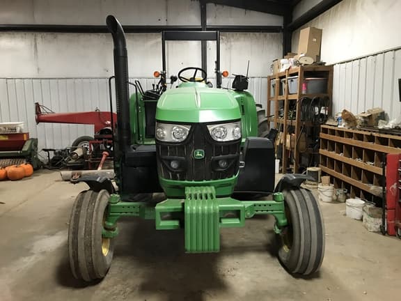 Image of John Deere 6125M equipment image 3