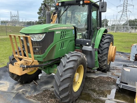 Image of John Deere 6125M Primary image