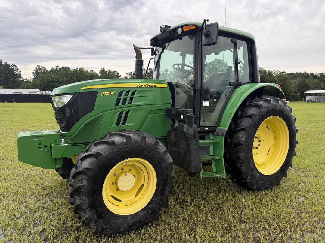 Image of John Deere 6125M Primary image