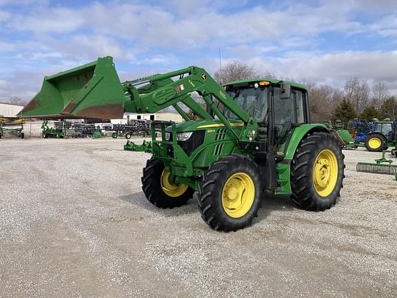 Image of John Deere 6125M equipment image 1