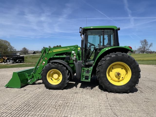 Image of John Deere 6125M equipment image 2