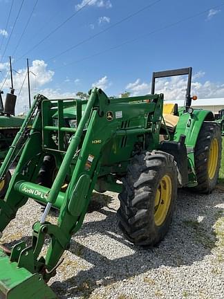 Image of John Deere 6125M Image 0