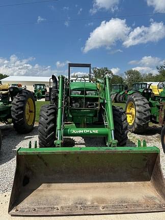 Image of John Deere 6125M Image 1