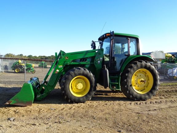2014 John Deere 6125M Equipment Image0