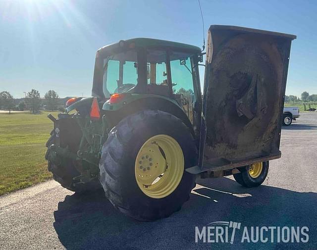 Image of John Deere 6125M equipment image 4