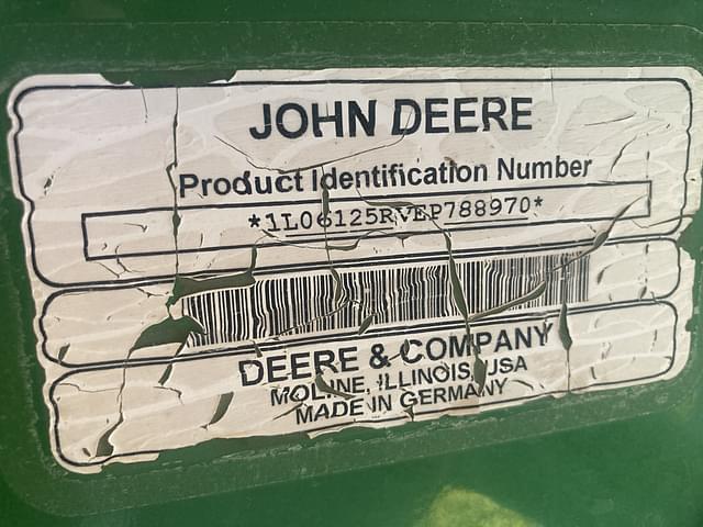 Image of John Deere 6125R equipment image 1