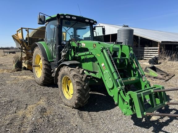 2014 John Deere 6125R Equipment Image0