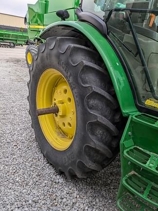 Image of John Deere 6125R equipment image 4