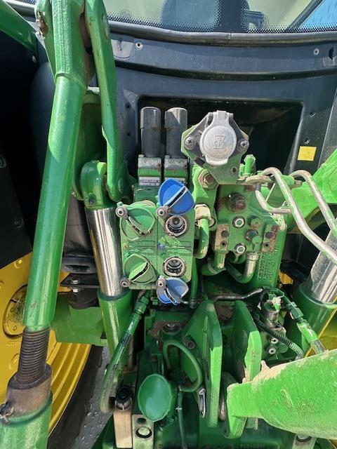Image of John Deere 6125R equipment image 4