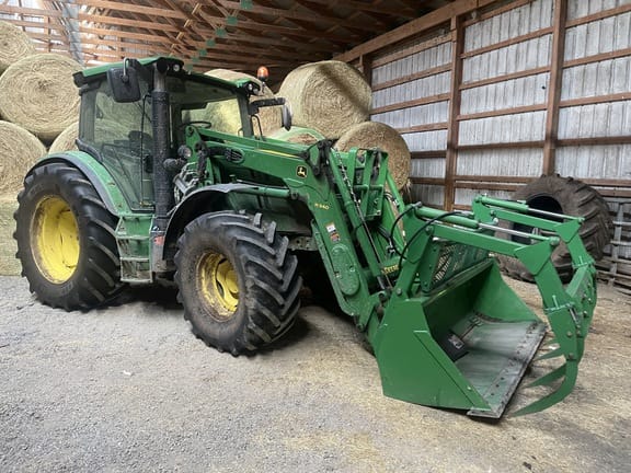 2014 John Deere 6125R Equipment Image0