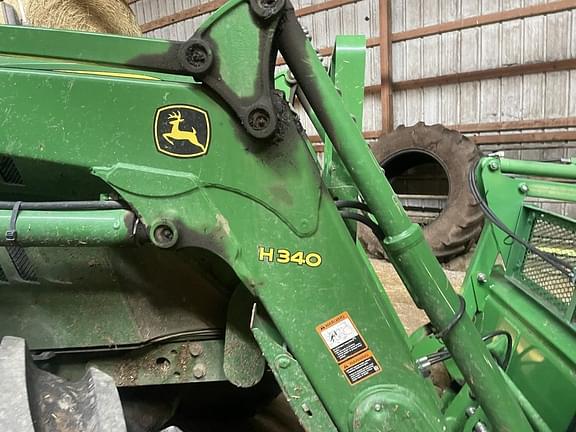 Image of John Deere 6125R equipment image 1