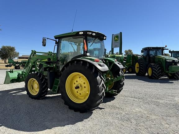 Image of John Deere 6125R equipment image 2