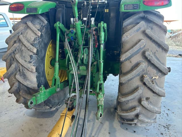 Image of John Deere 6125R equipment image 4