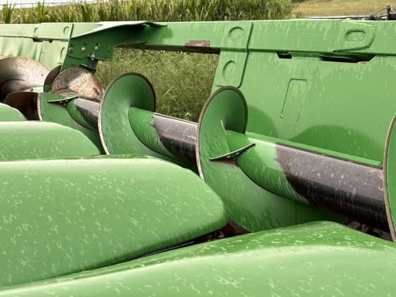 Image of John Deere 612C equipment image 3