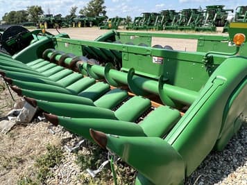 Main image John Deere 612C
