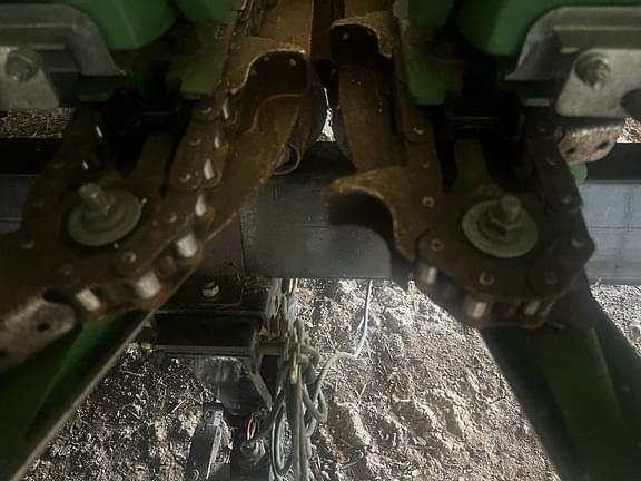 Image of John Deere 612C equipment image 3