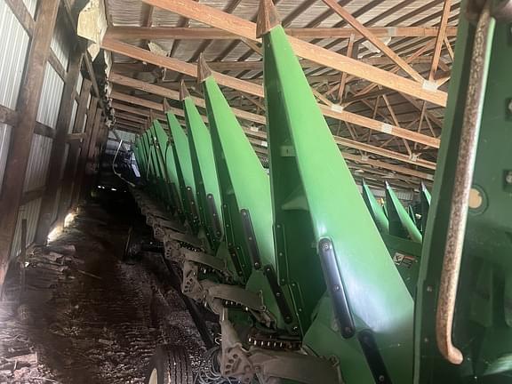 Image of John Deere 612C equipment image 2