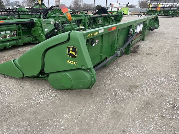 Image of John Deere 612C equipment image 4