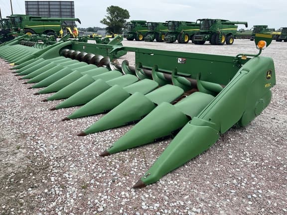 Image of John Deere 612C equipment image 1