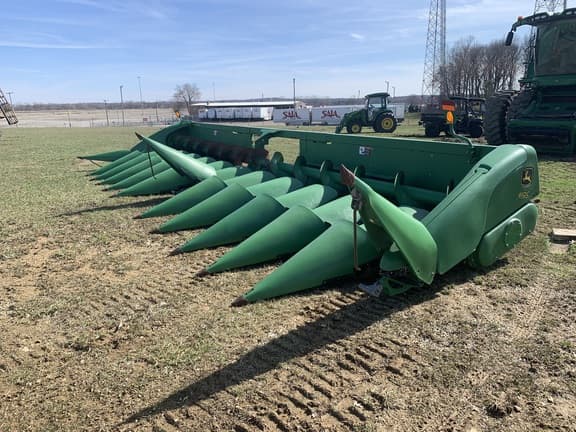 Image of John Deere 612C equipment image 2