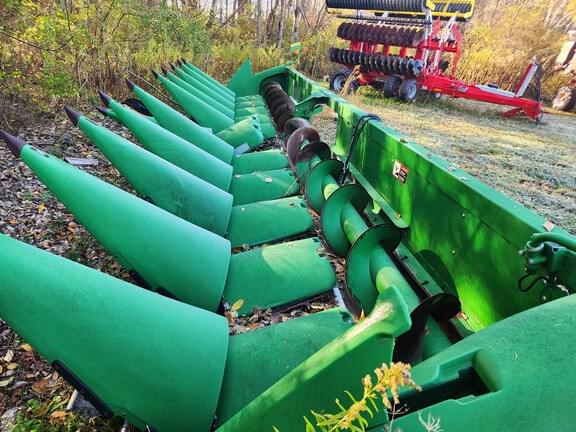 Image of John Deere 612C equipment image 4