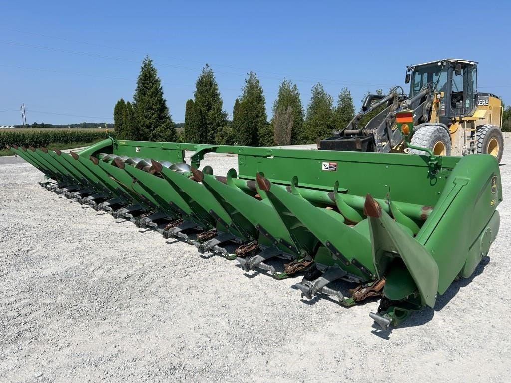 2014 John Deere 612C Equipment Image0