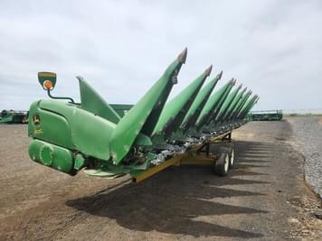 Main image John Deere 612C