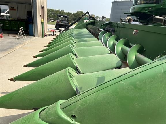 Image of John Deere 612C equipment image 4