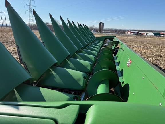 Image of John Deere 612C equipment image 1