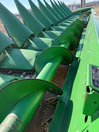 Image of John Deere 612C equipment image 3