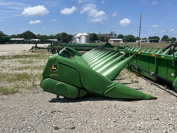 Image of John Deere 612C equipment image 4