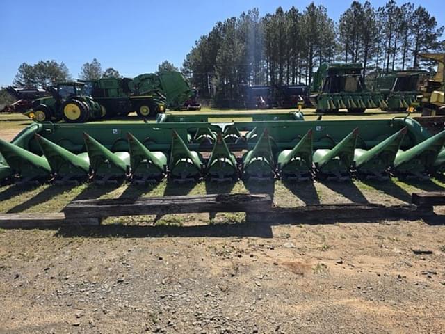 Image of John Deere 612C equipment image 2