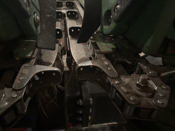 Image of John Deere 612C equipment image 2