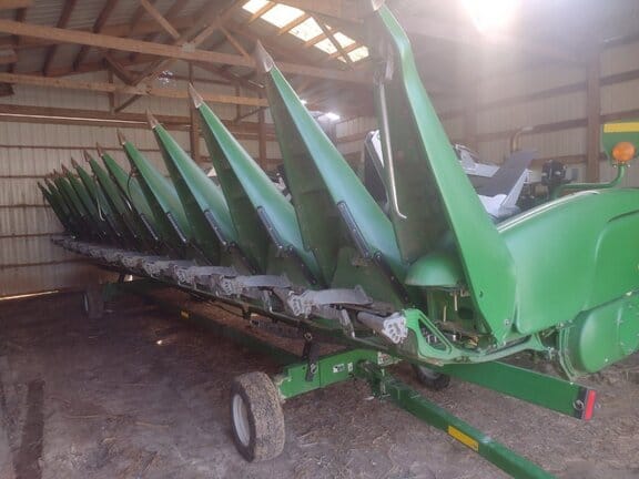 Main image John Deere 612C