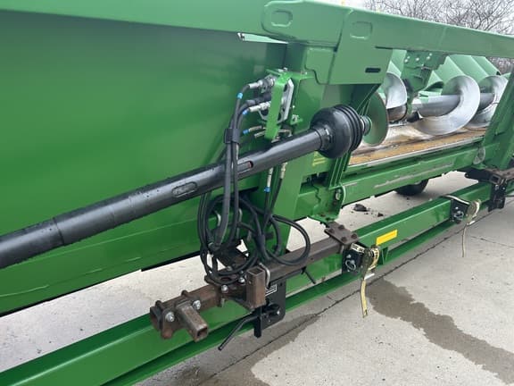 Image of John Deere 612C equipment image 2